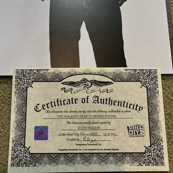 Scott Wilson signed “The Walking Dead” Hershel 17” X 11” Photo - Beckett W/ COA - Picture 2 of 3